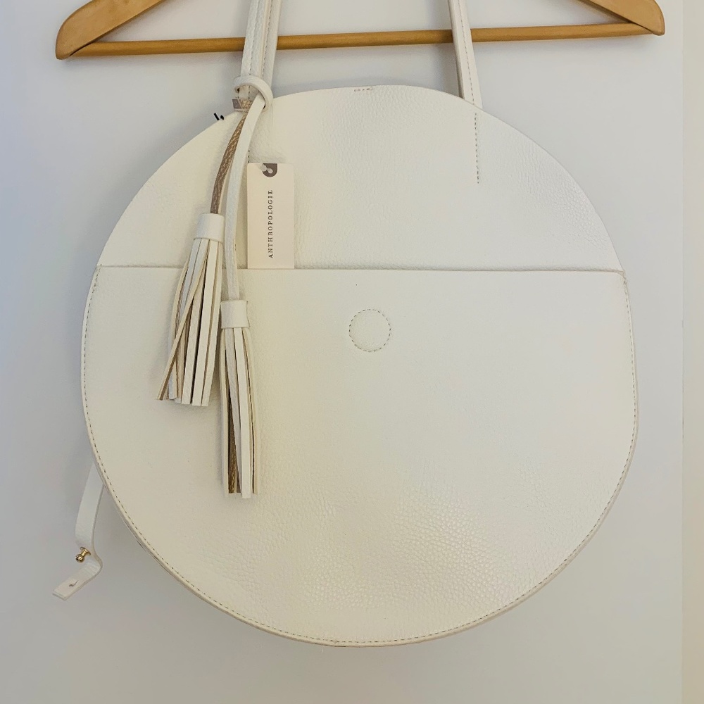 Remi Reid Round Cream & Gold Tote